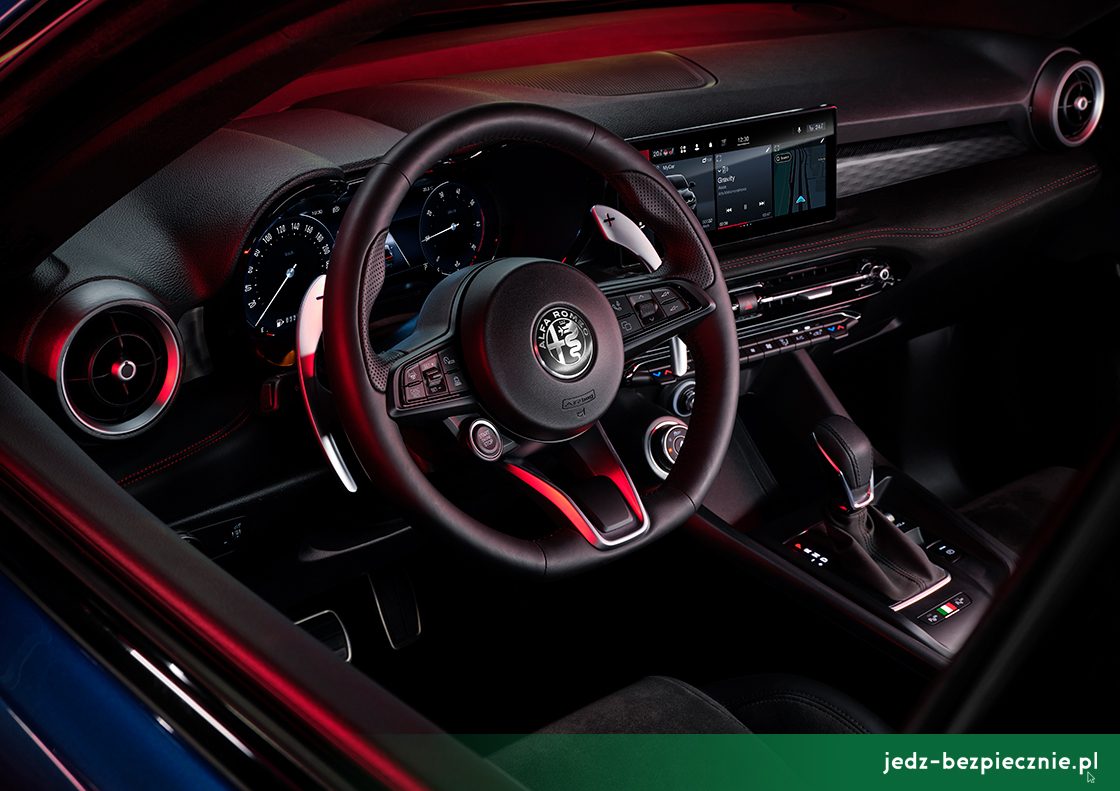Premiera tygodnia - Alfa Romeo Tonale - kokpit